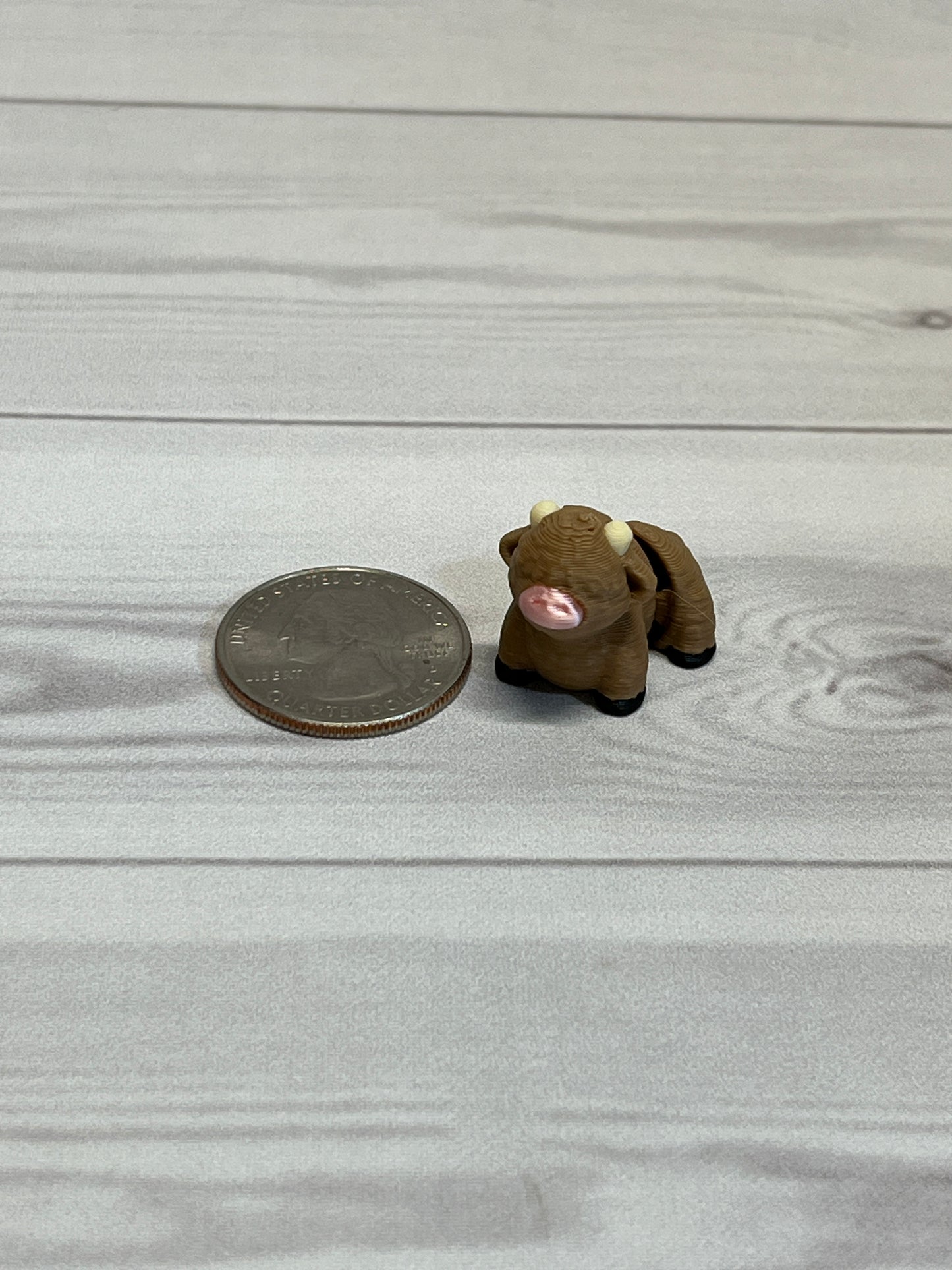 Highland cow mini fig (farm)