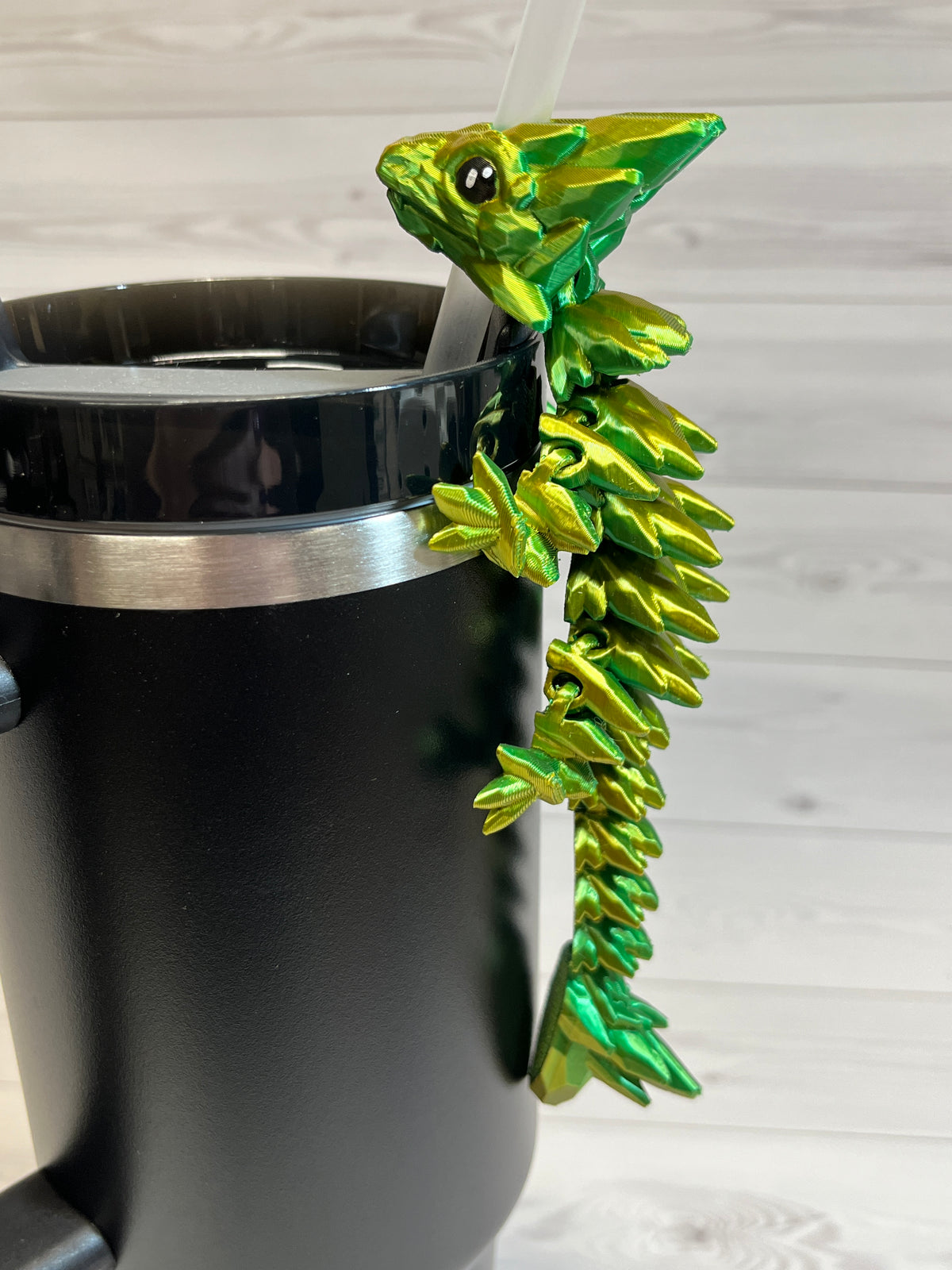 Dragon Straw Buddy- Dual yellow/green