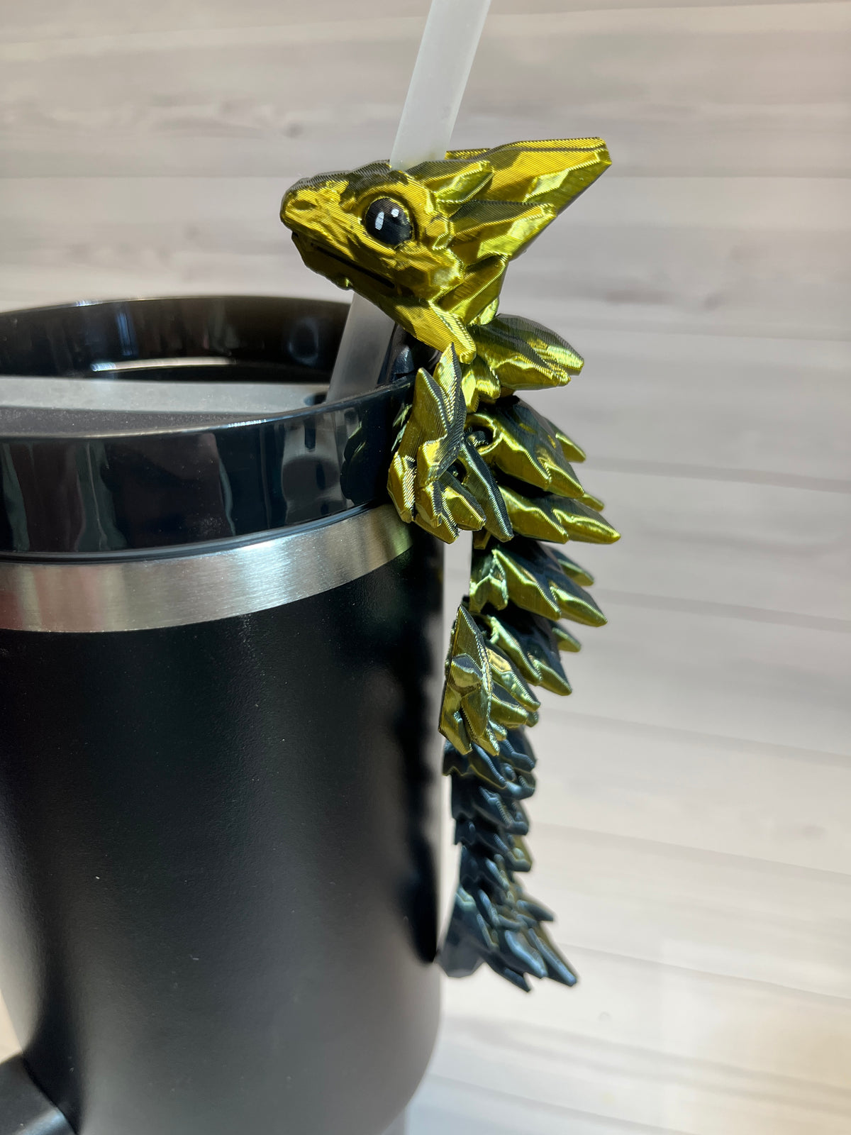 Dragon Straw Buddy- Dual Black/Gold