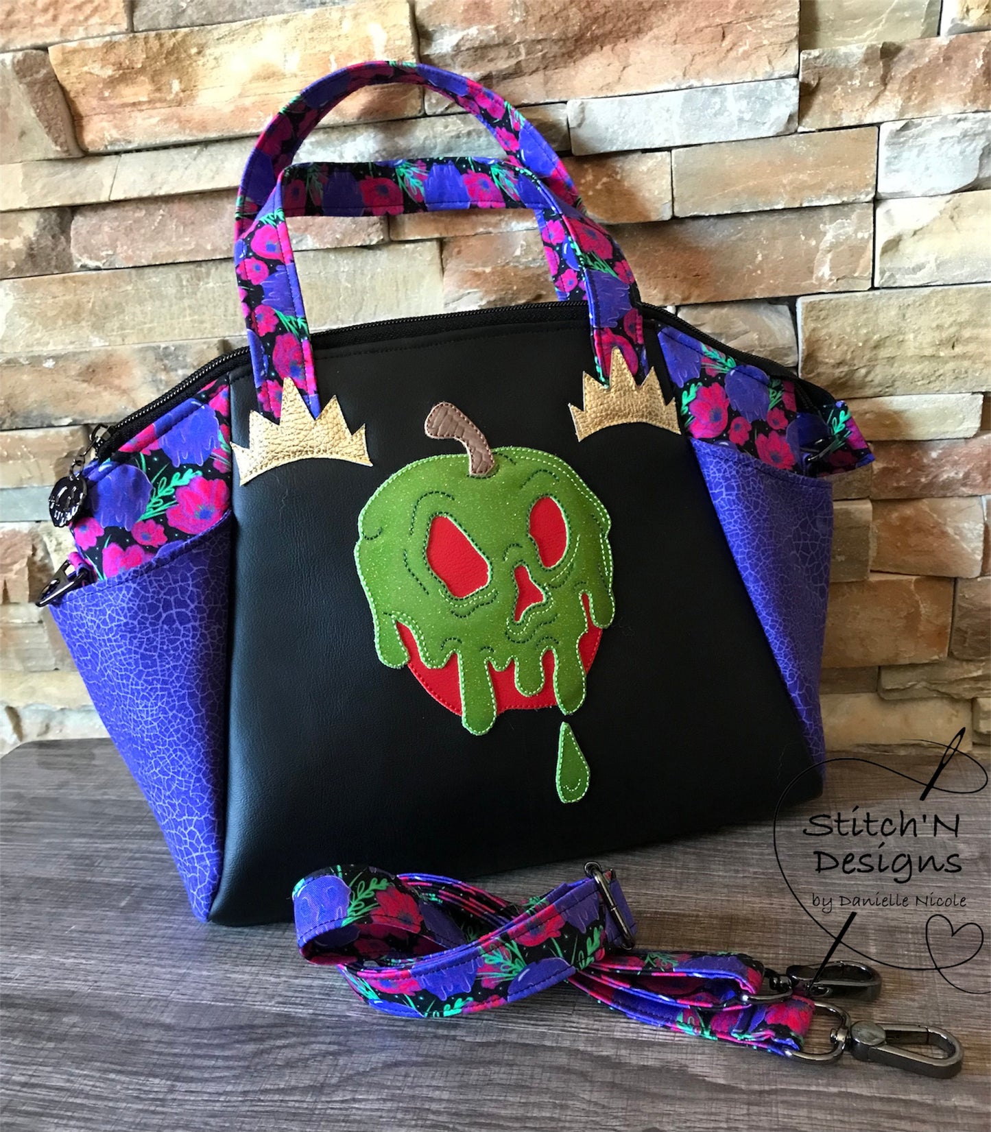 DIGITAL DESIGN- Poison Apple 6x10