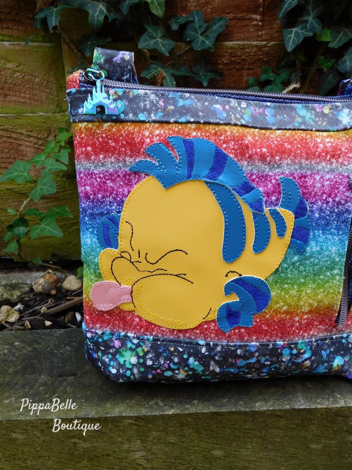 DIGITAL DESIGN- Silly Fish 5x7