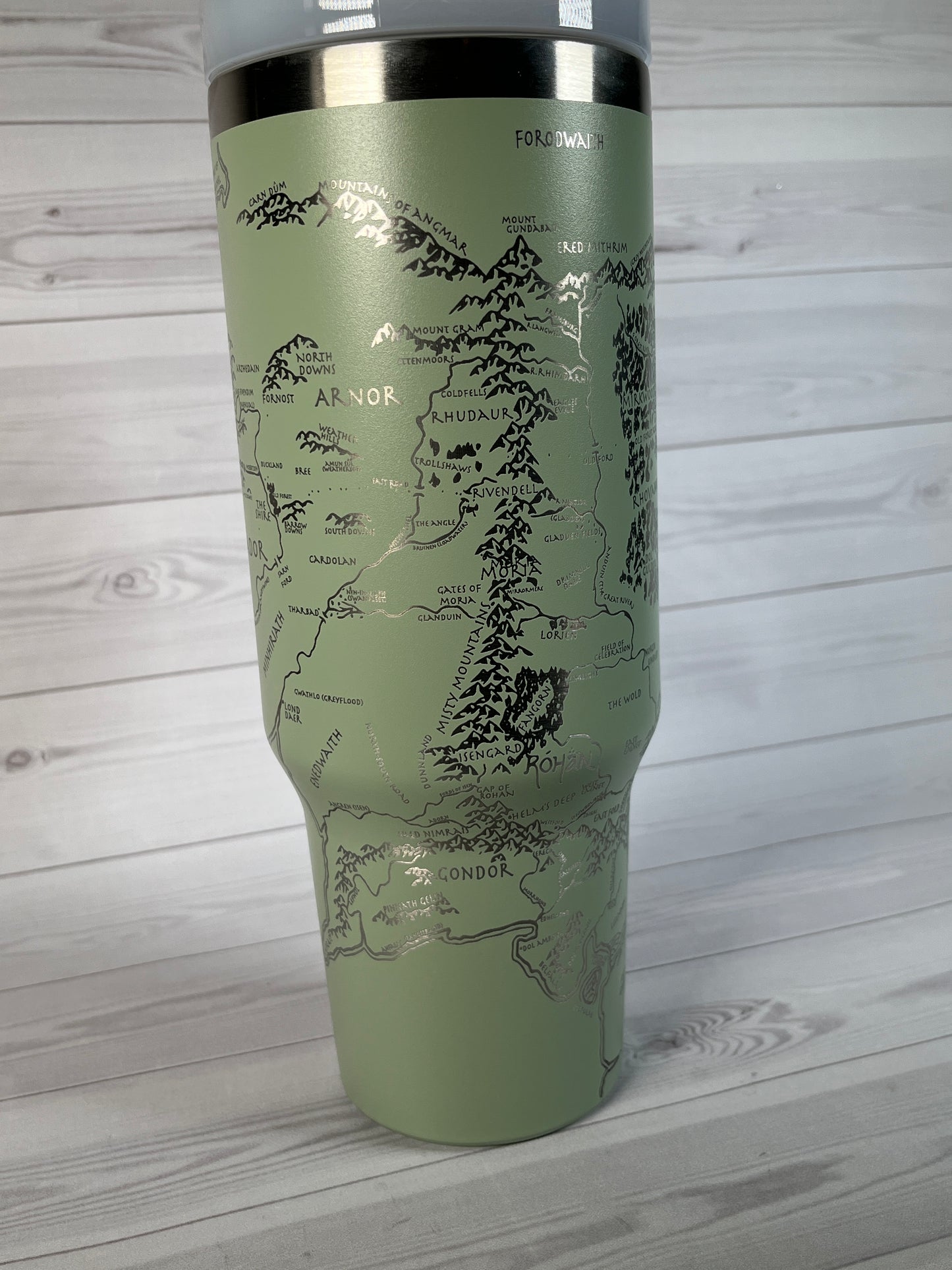 Map of Middle - Earth 40 oz tumbler