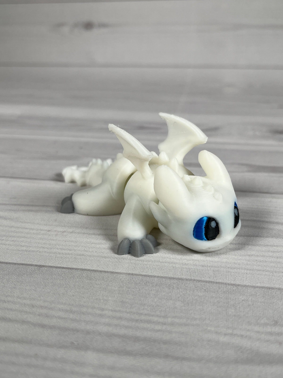Train your Dragons Straw Buddies (Night & Light Fury)