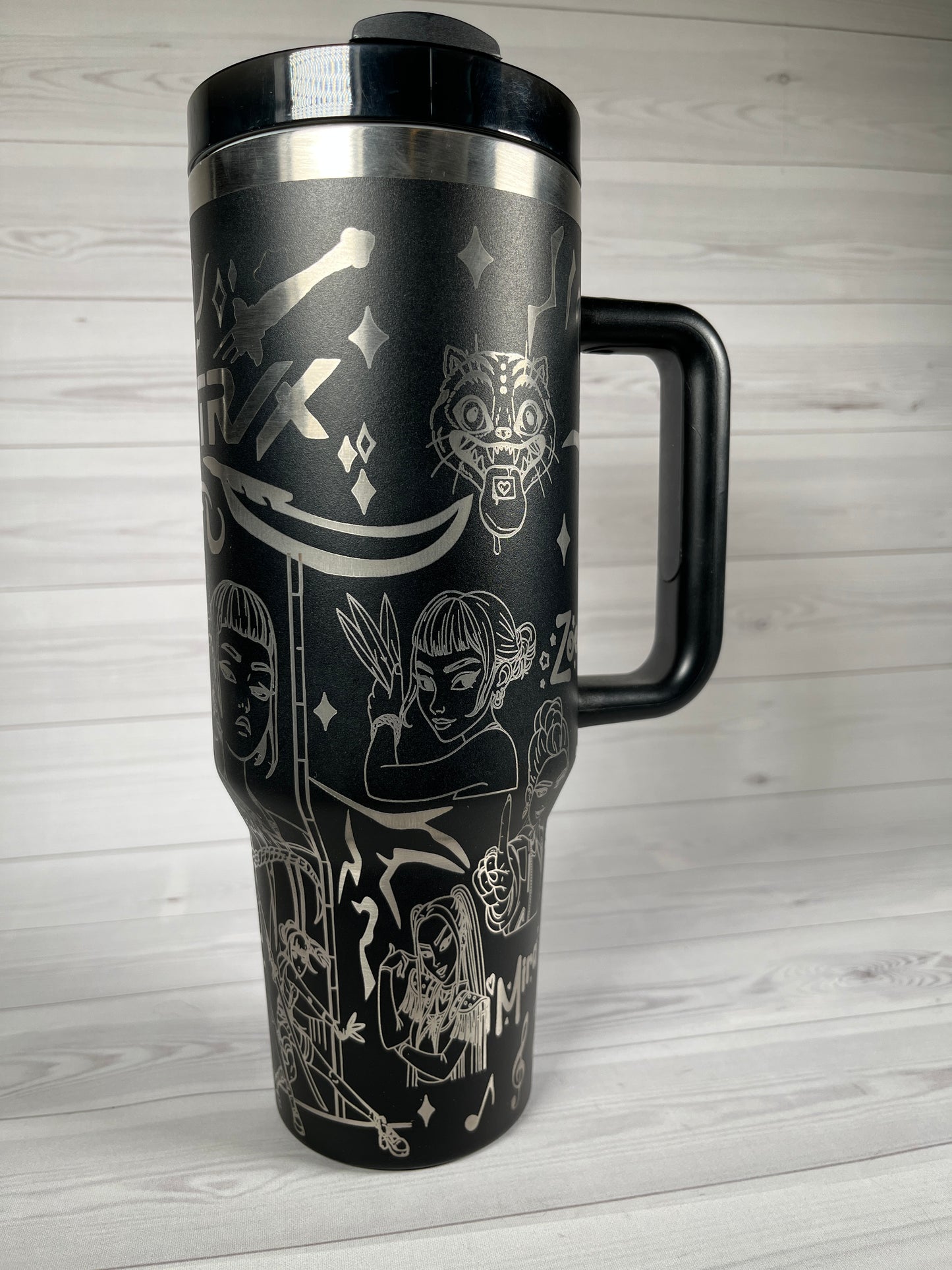 Hunter girls 40 oz tumbler