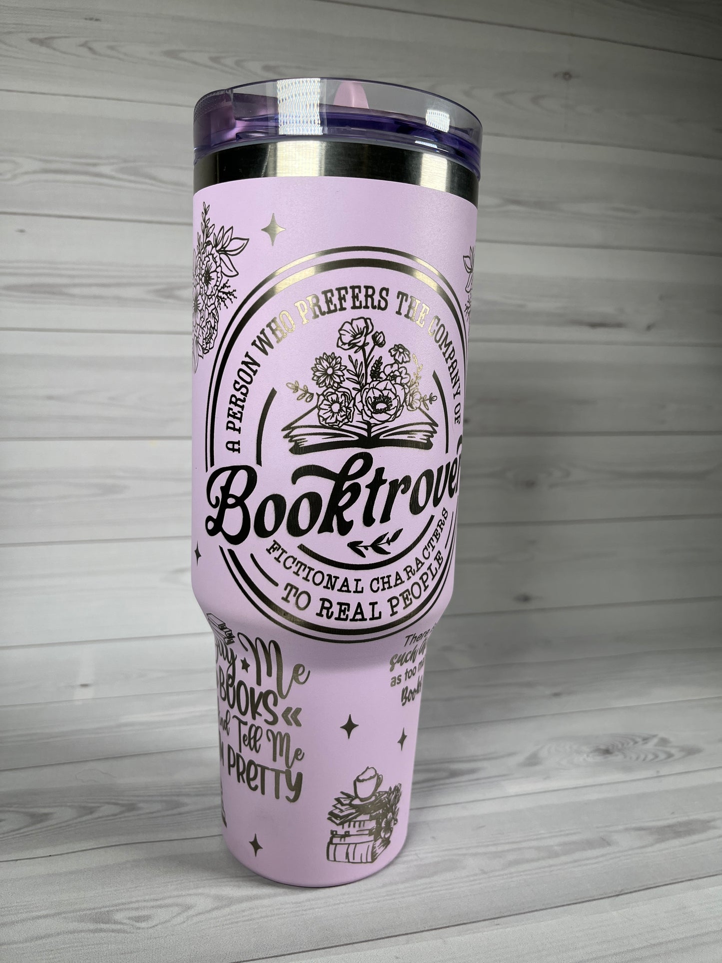Booktrovert 40 oz tumbler