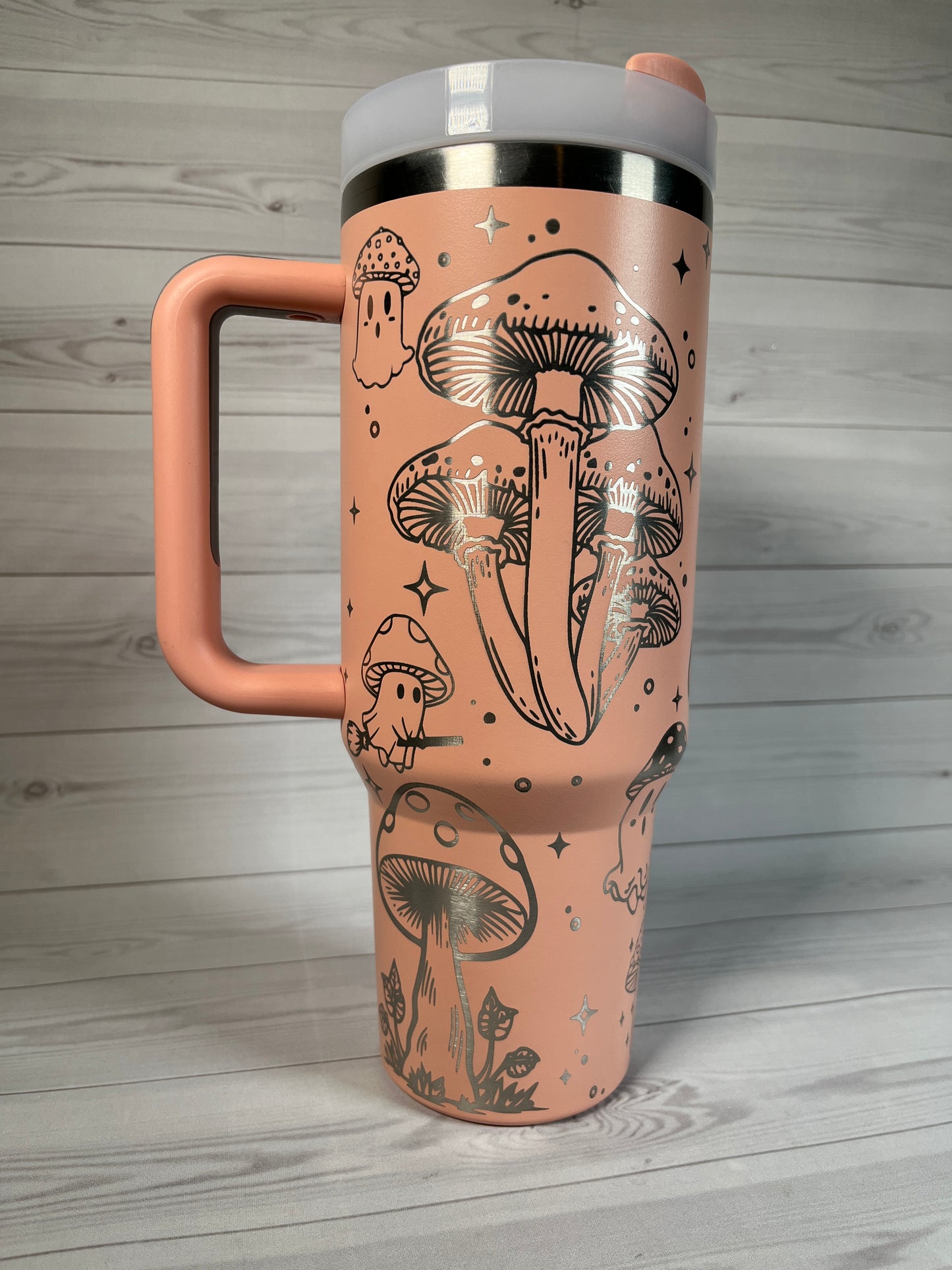 Mushroom Ghosts 40 oz tumbler