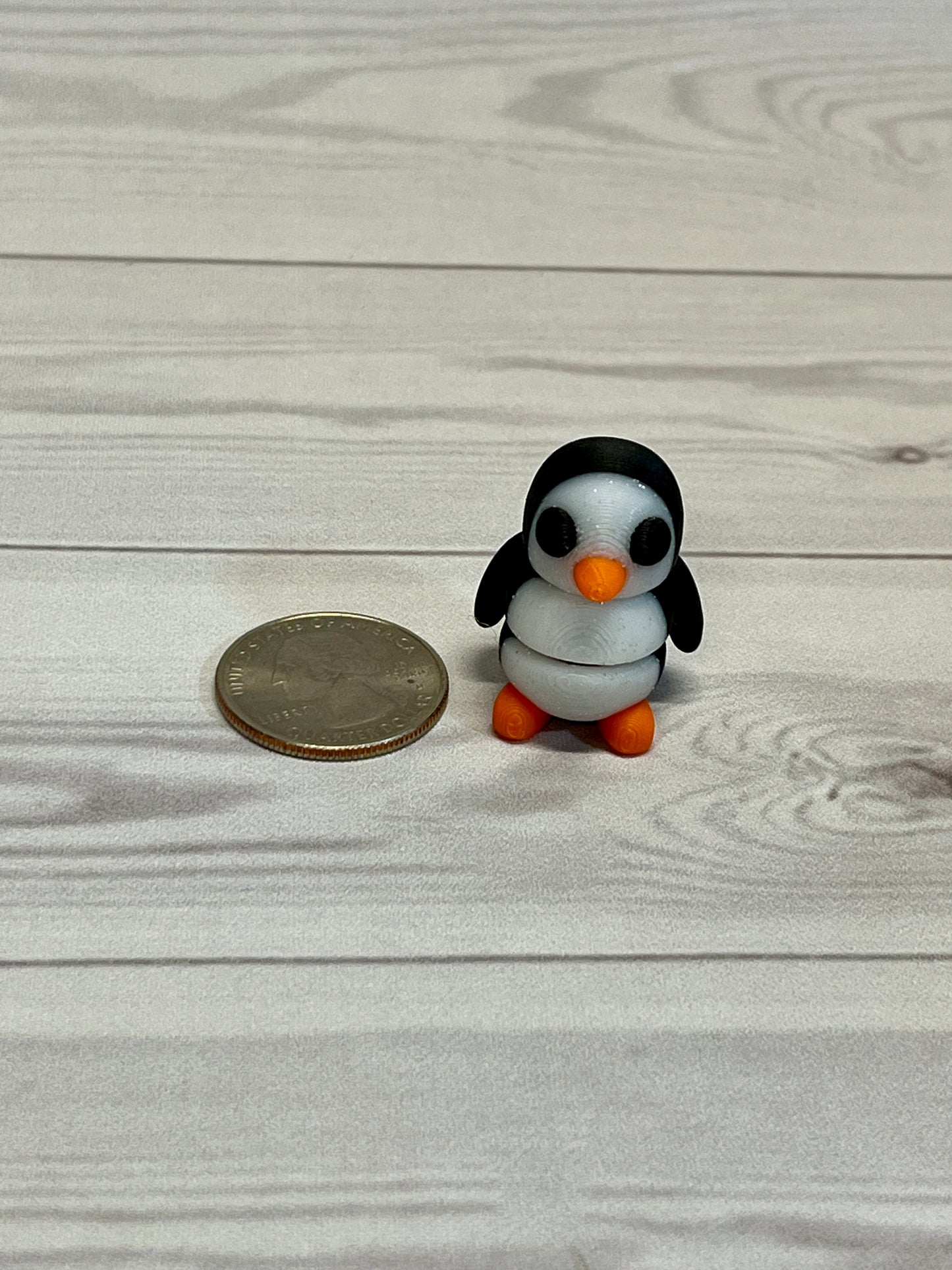 Penguin mini fig (water)