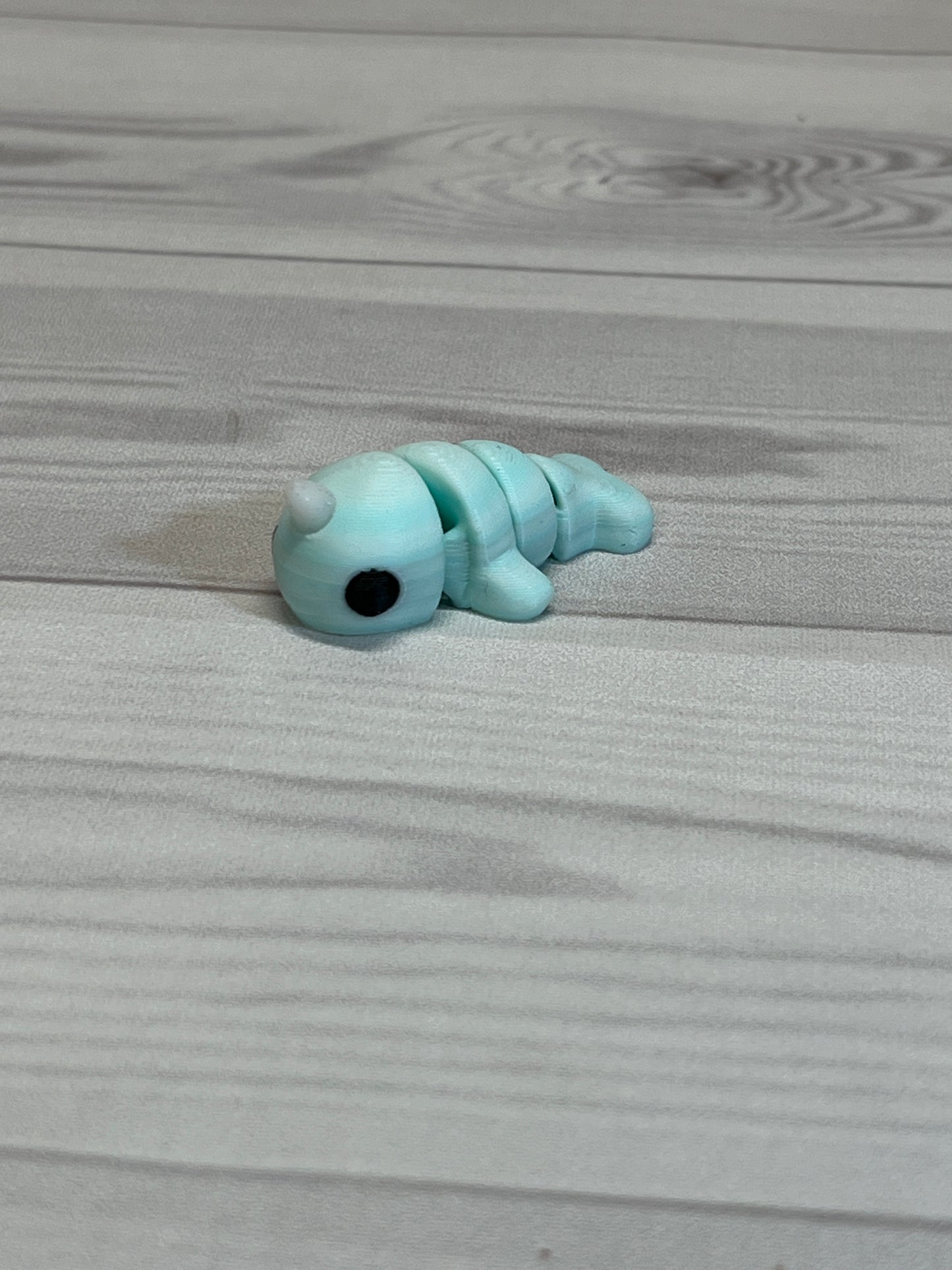 Narwhal mini fig (water)