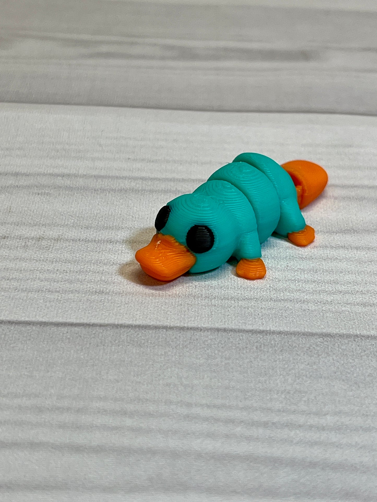 Platypus mini fig (water)