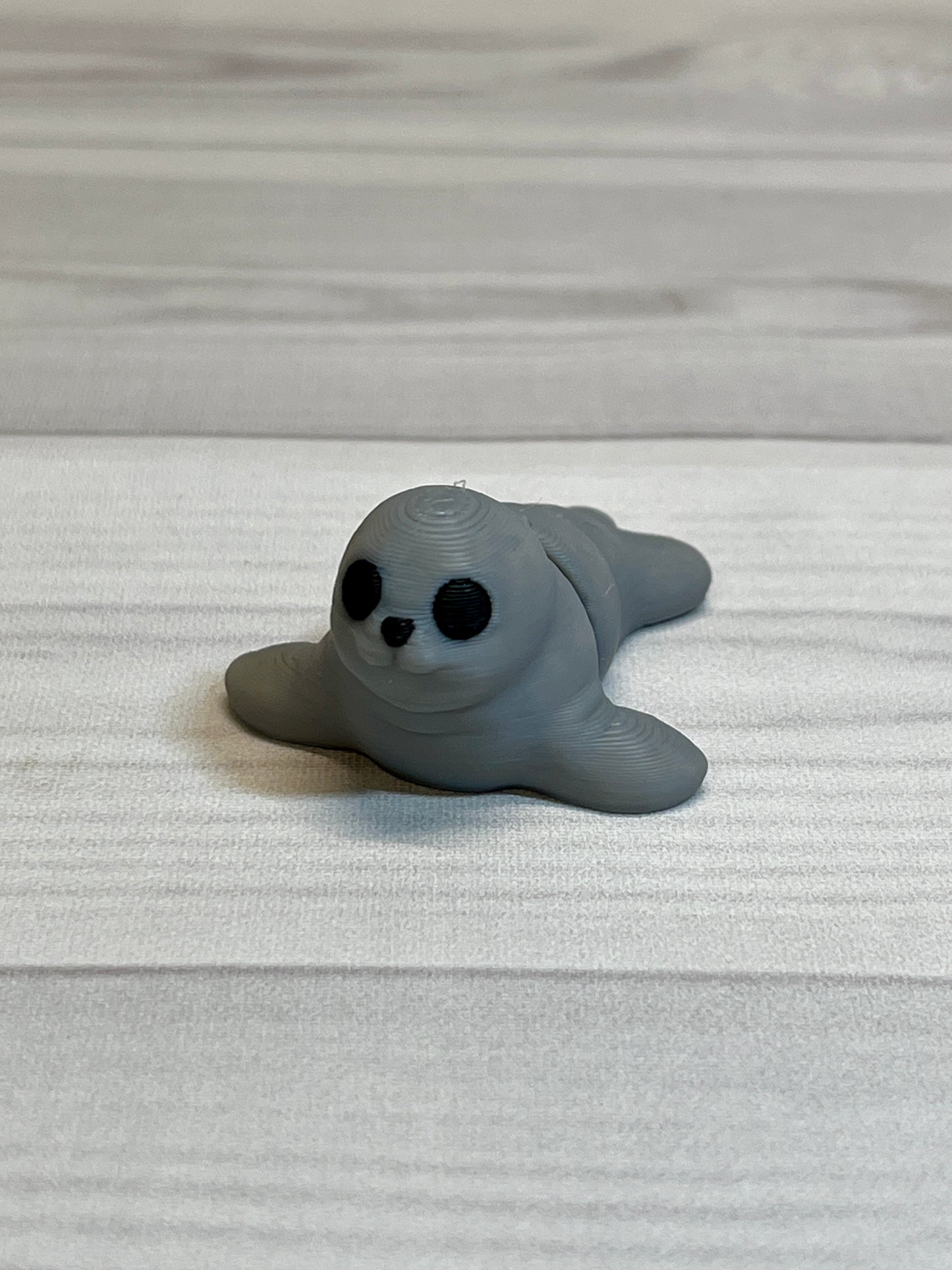 Seal mini fig (water)
