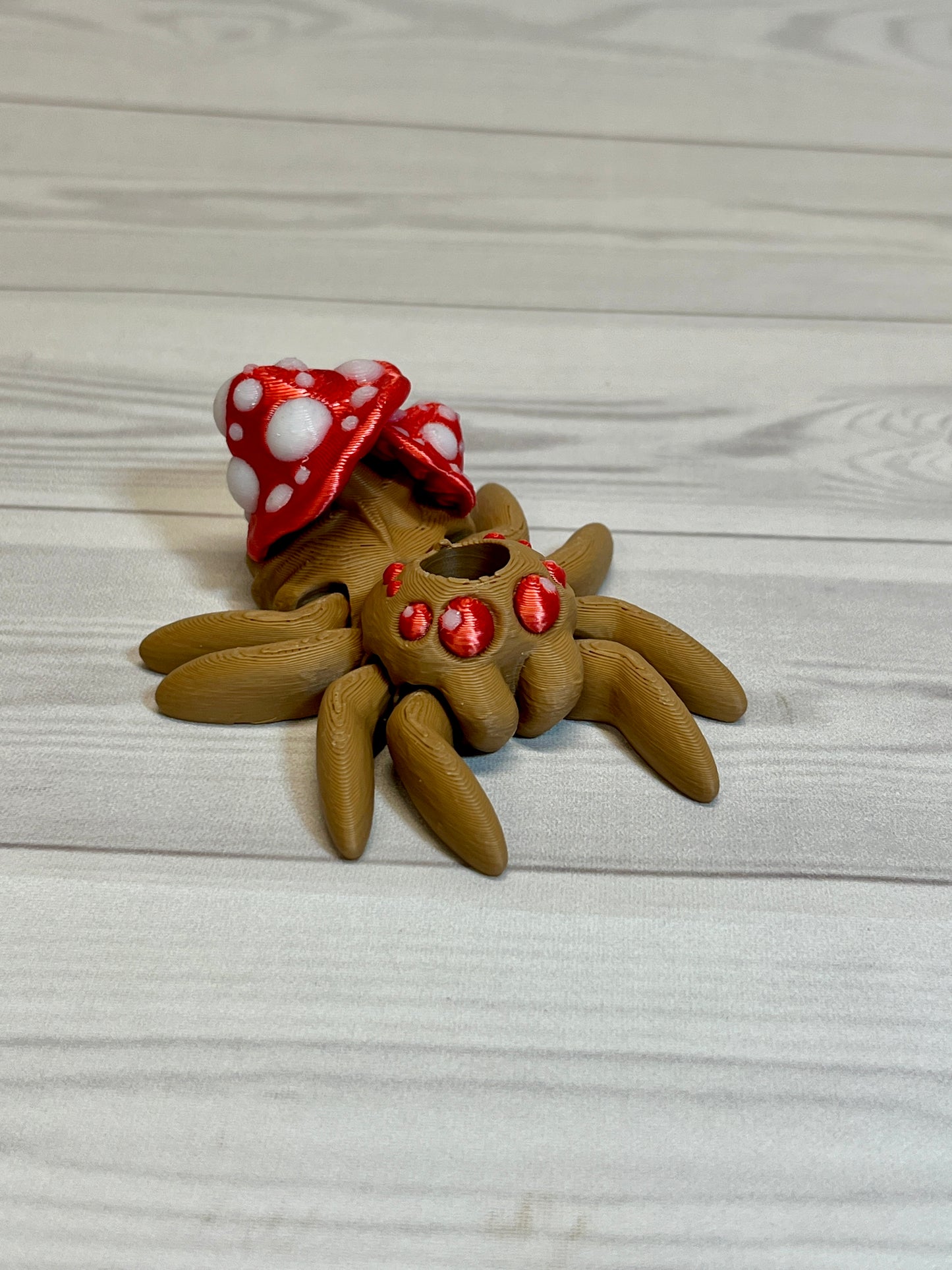 Spider Mushroom Straw Buddy
