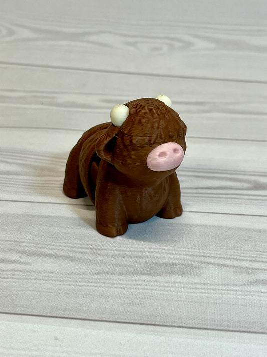 Highland Cow Straw Buddy