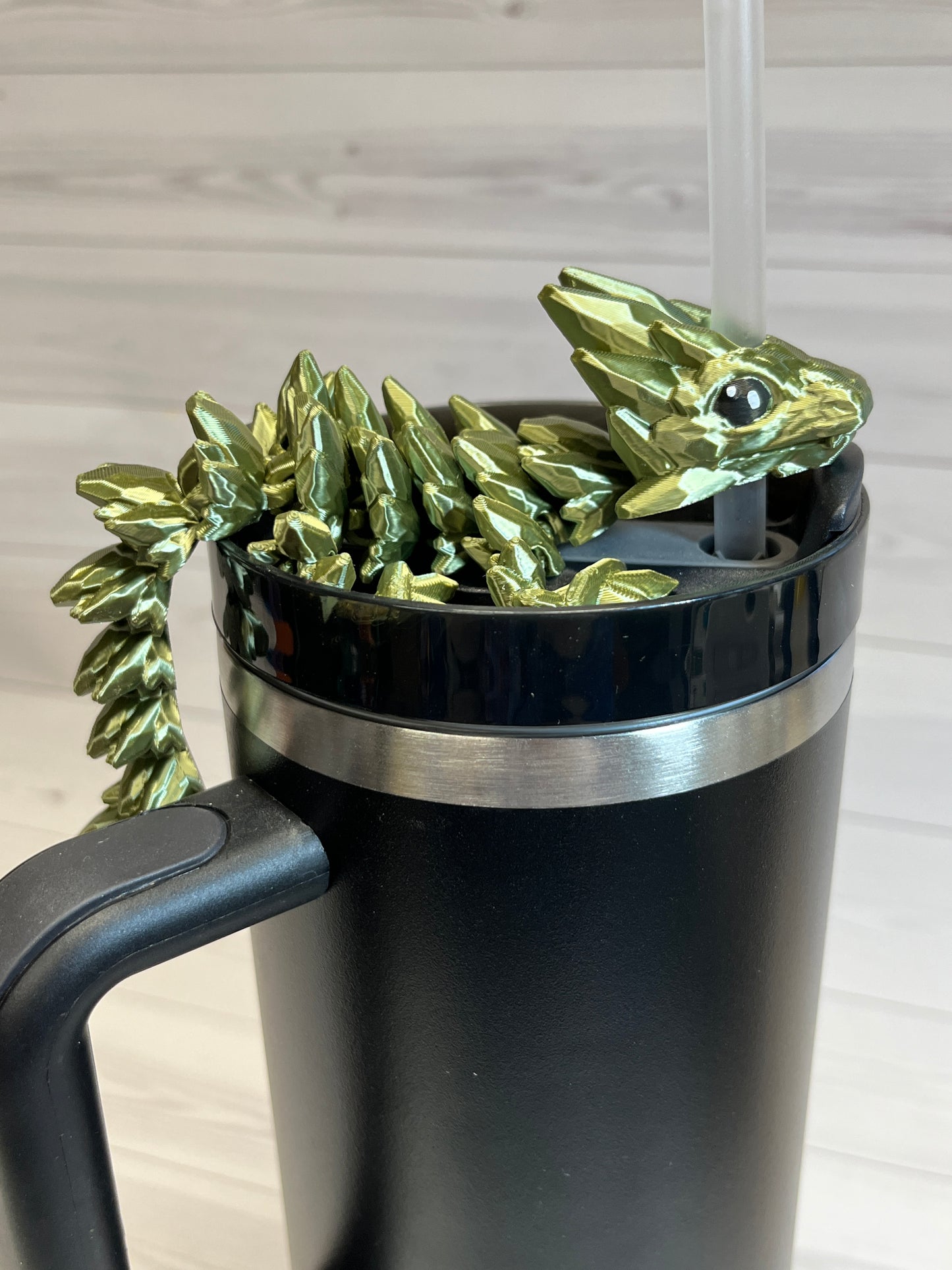 Dragon Straw Buddy- Green Bronze