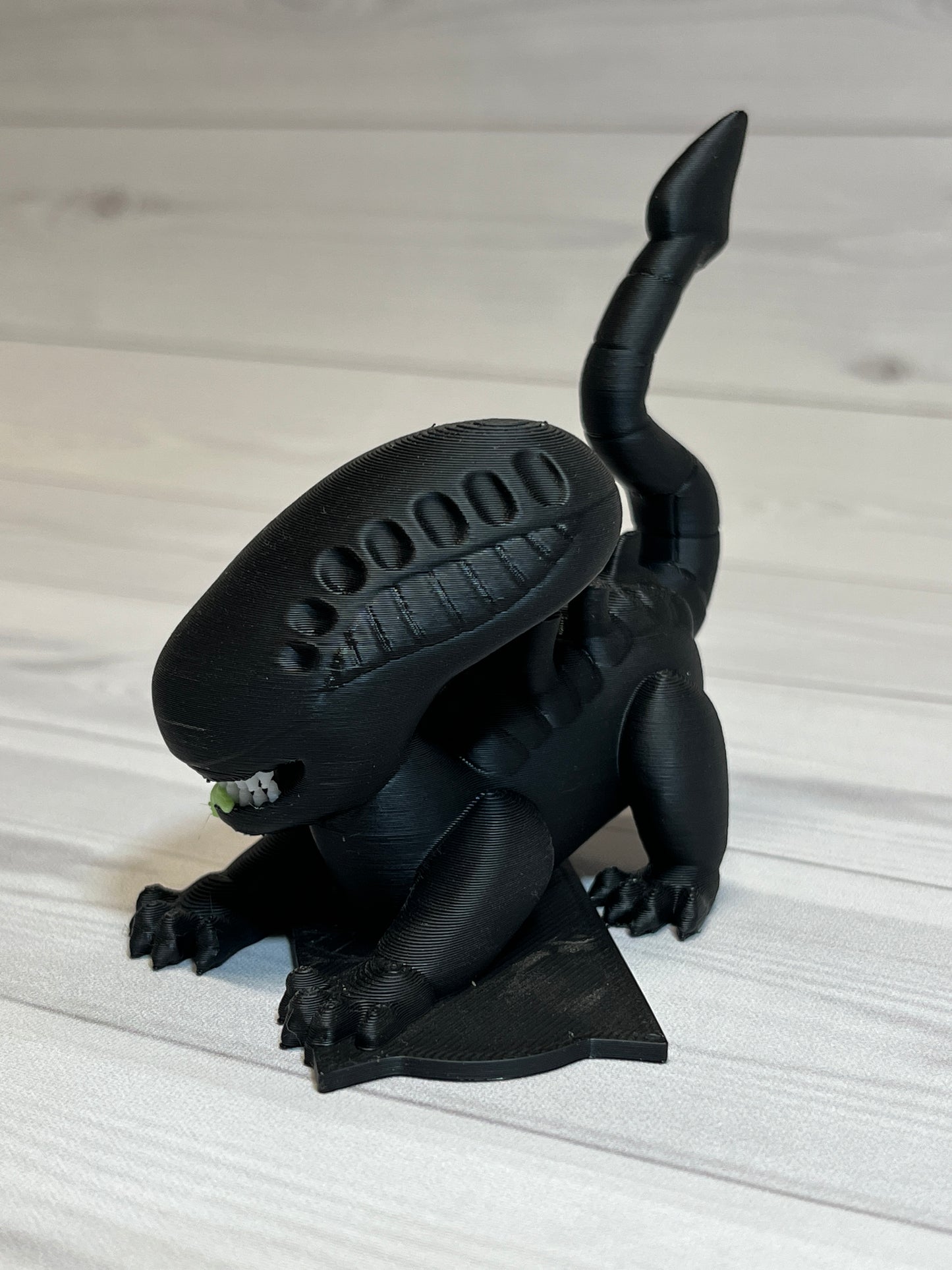 Alien Lid topper