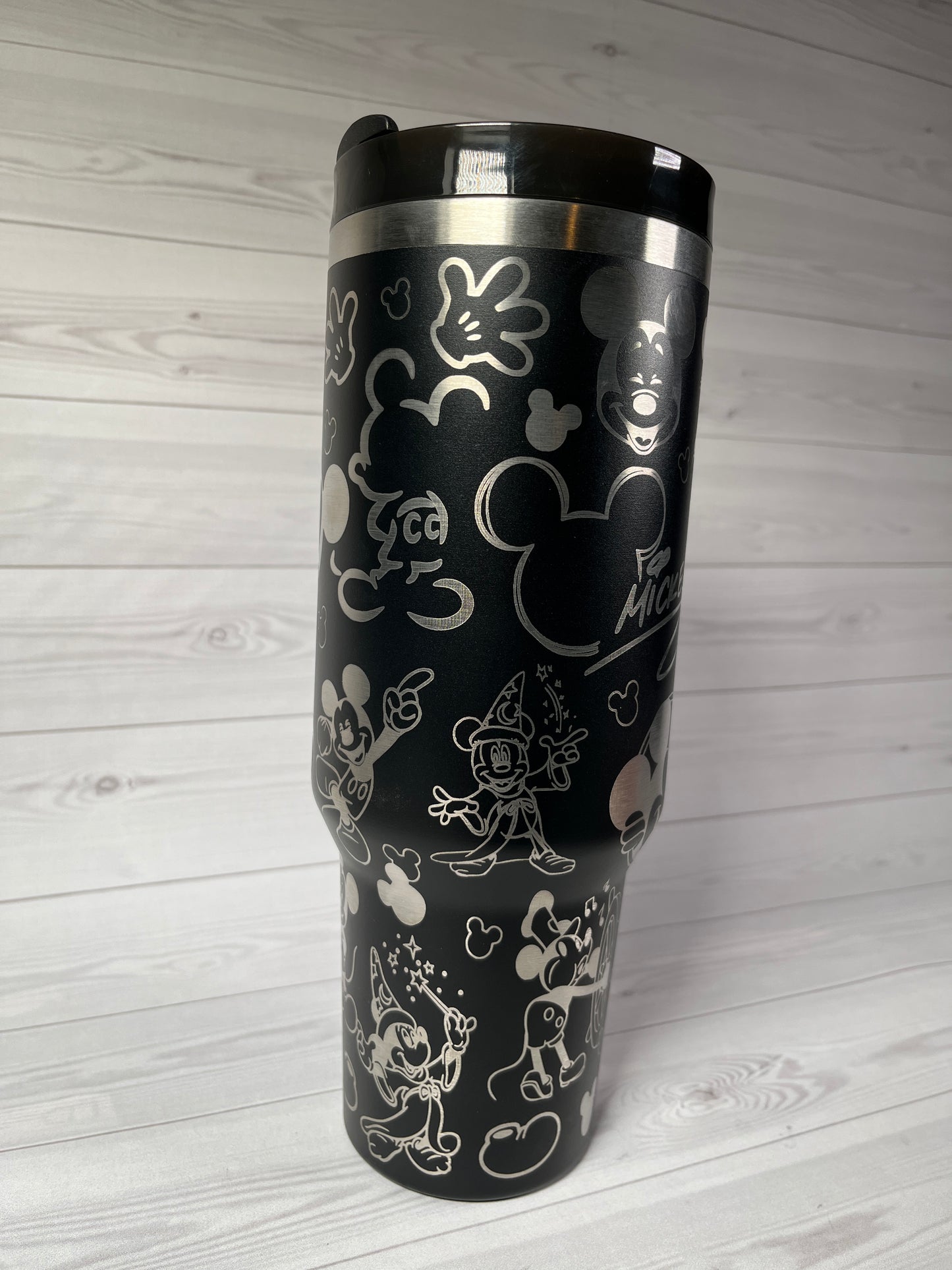 Mouse 40 oz tumbler