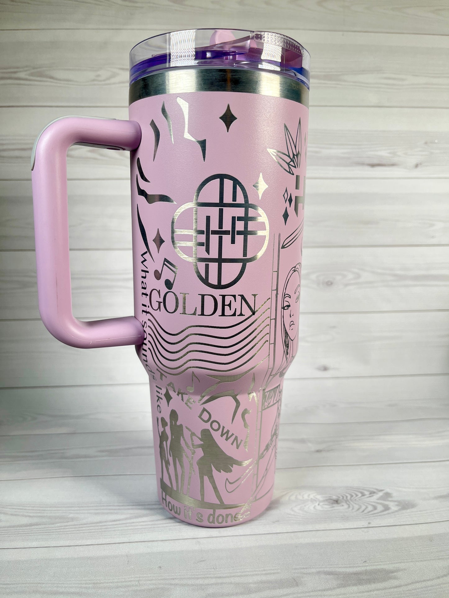 Hunter girls 40 oz tumbler