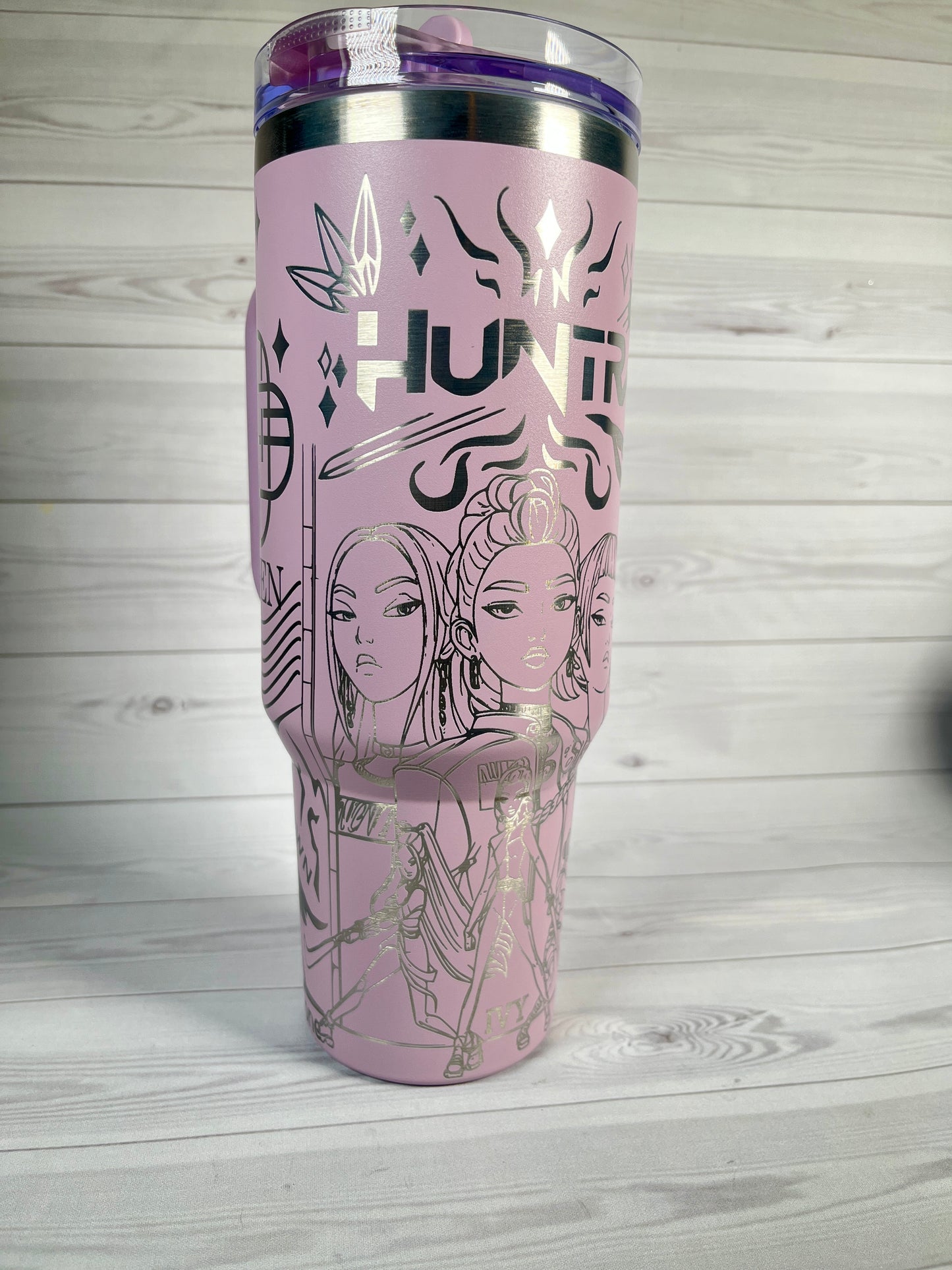Hunter girls 40 oz tumbler