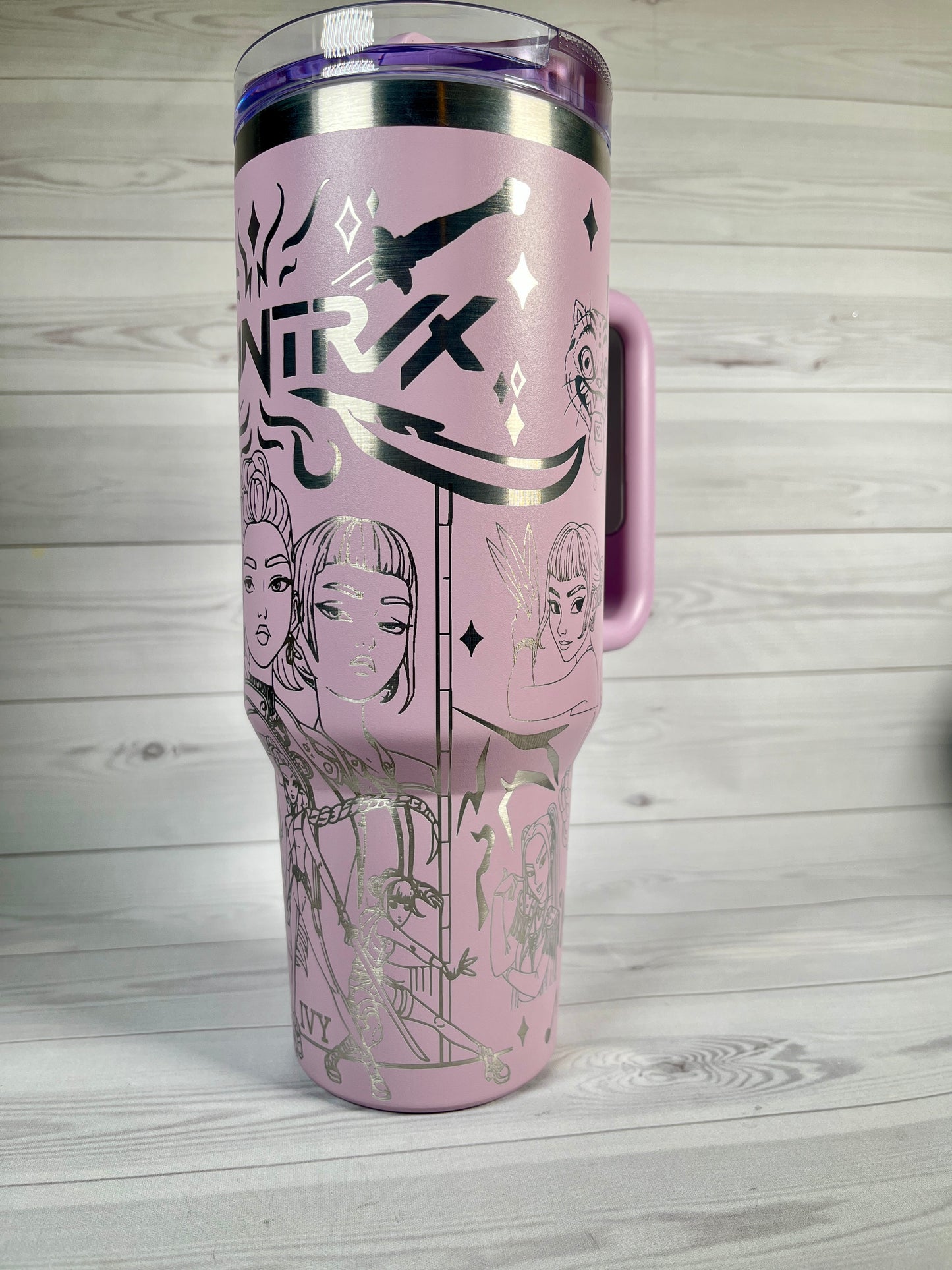 Hunter girls 40 oz tumbler