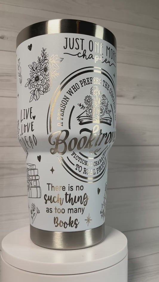Booktrovert 30 oz tumbler